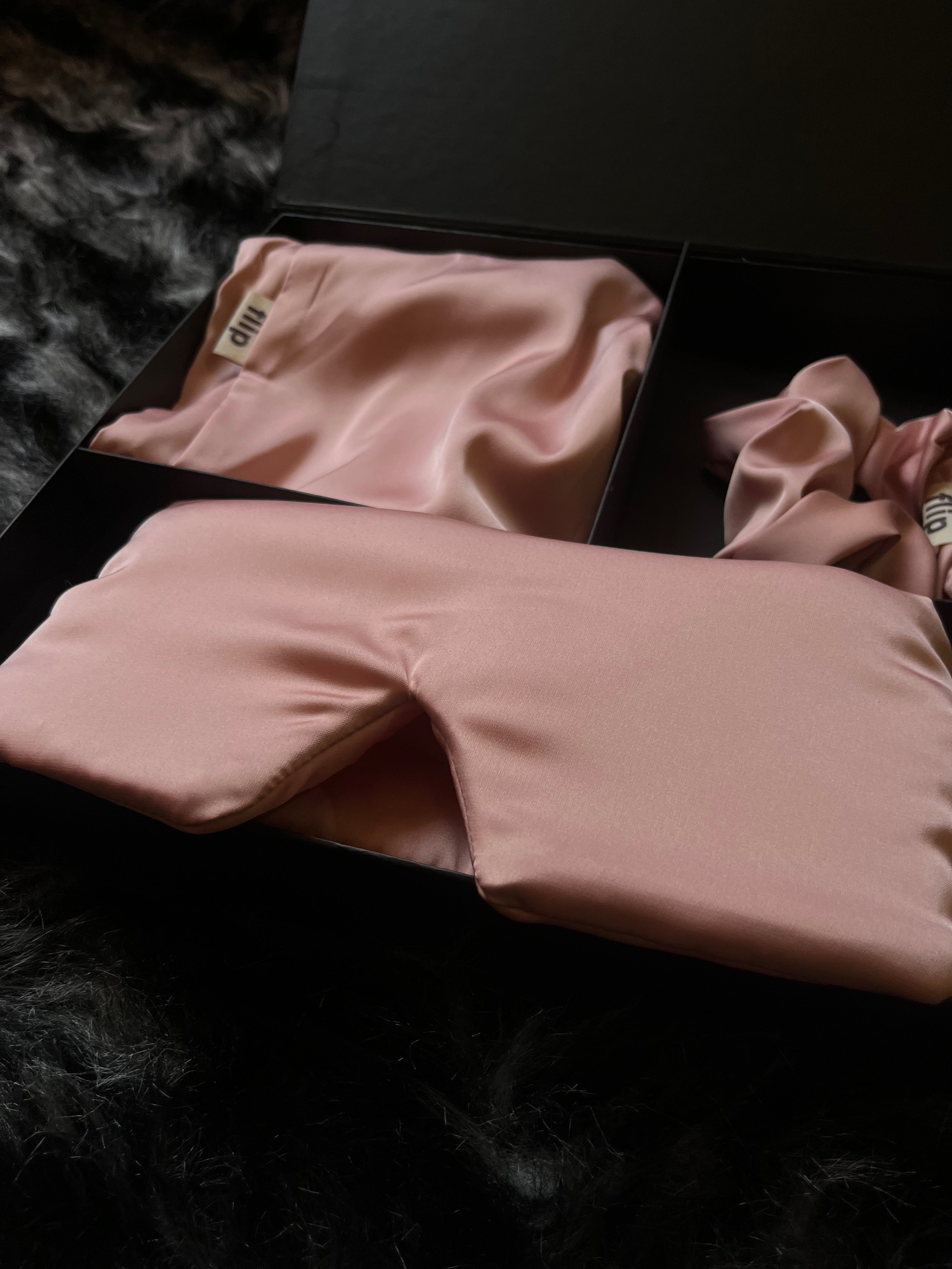 Dut İpek Toz Pembe Set