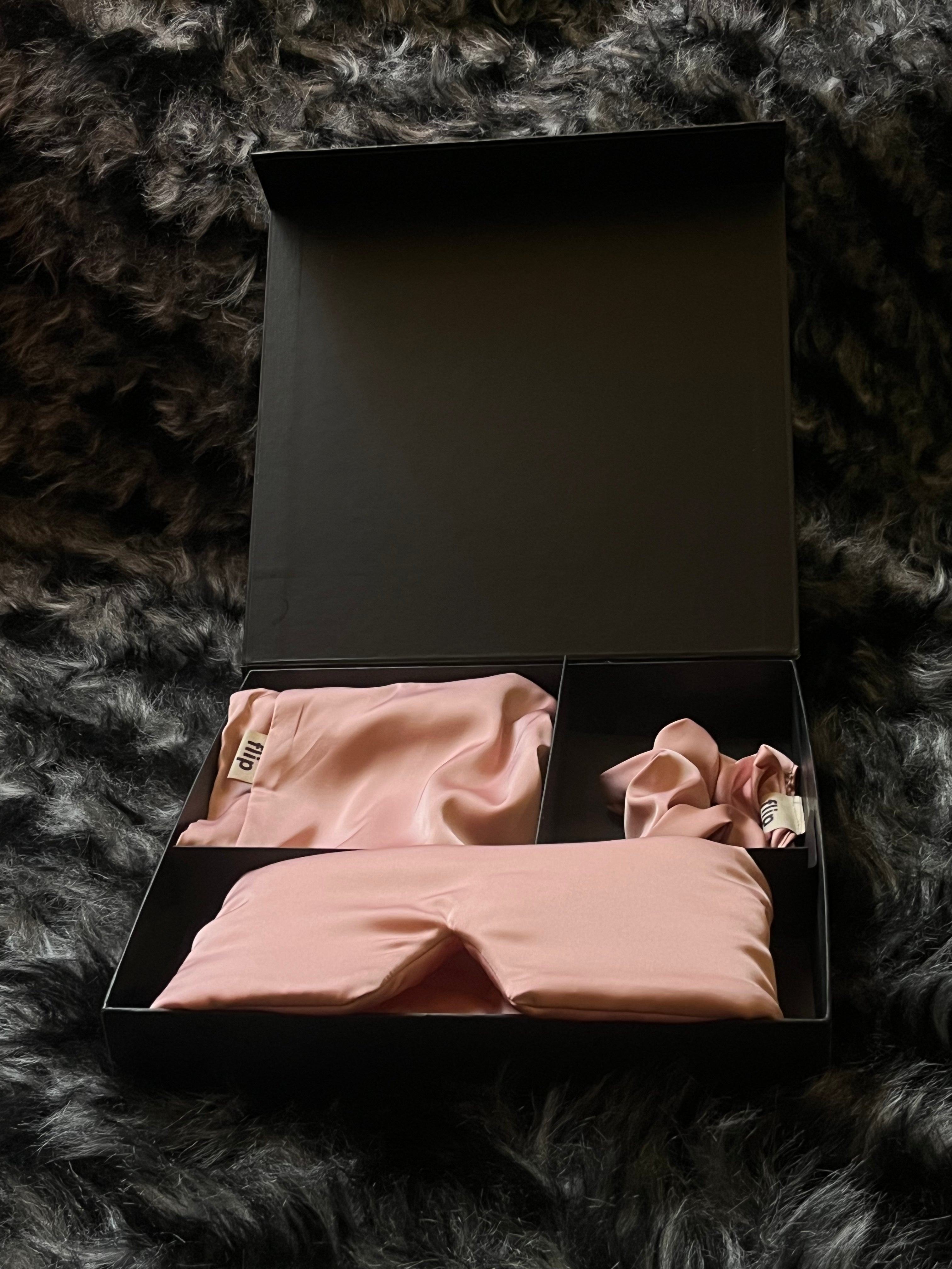 Dut İpek Toz Pembe Set