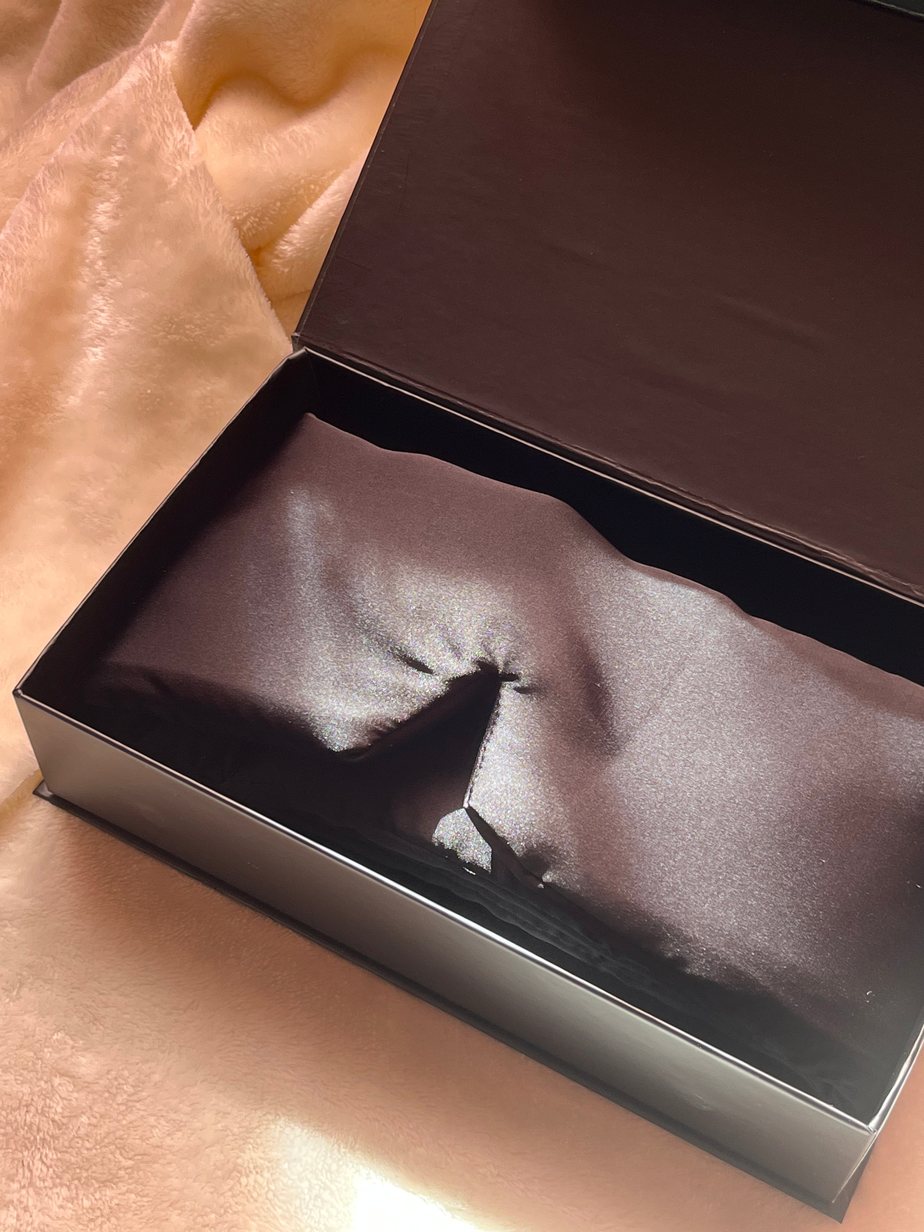 Dut İpek Siyah Uyku Maskesi