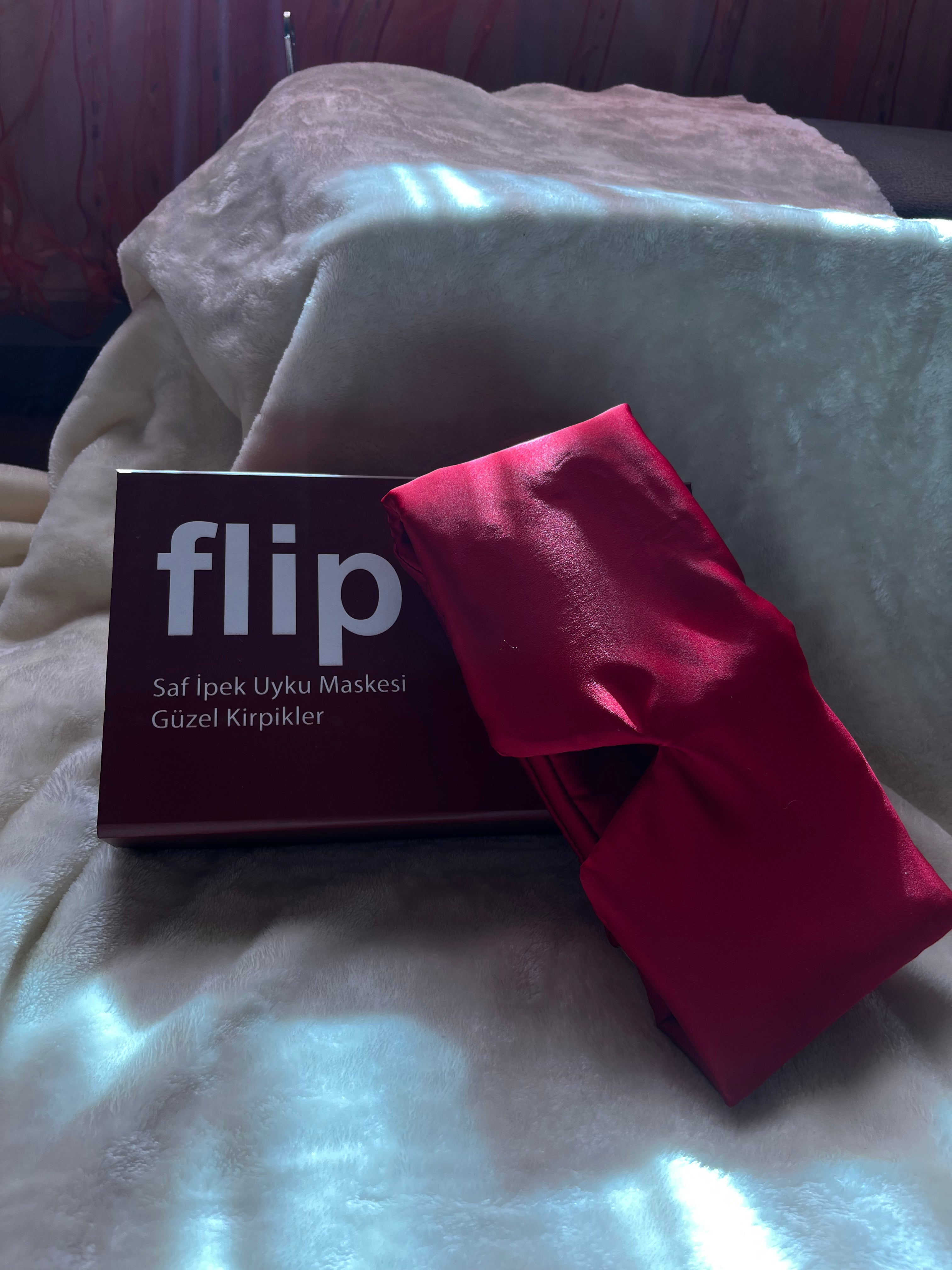 Dut İpek Bordo Uyku Maskesi