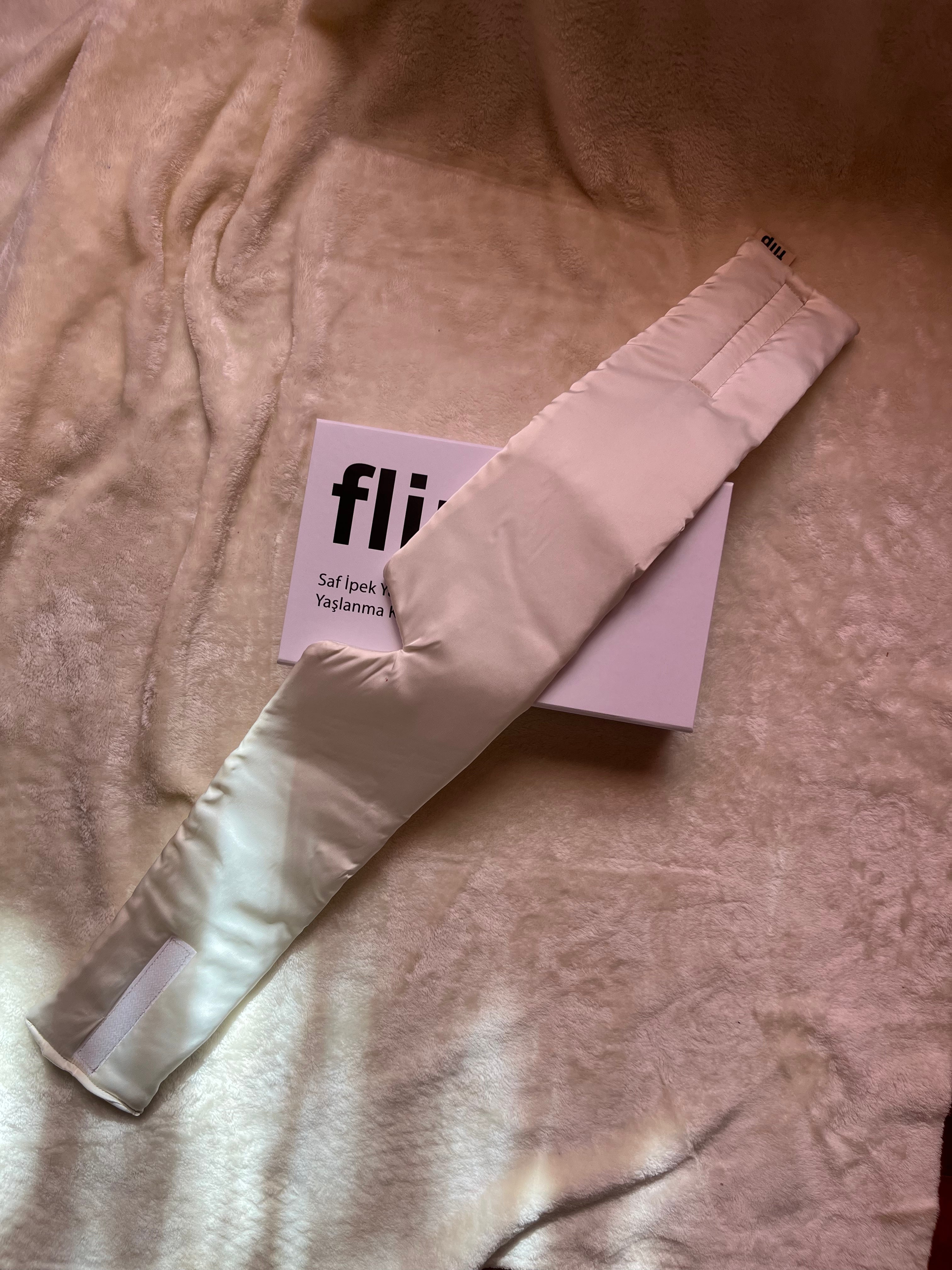 Dut İpek Beyaz Uyku Maskesi