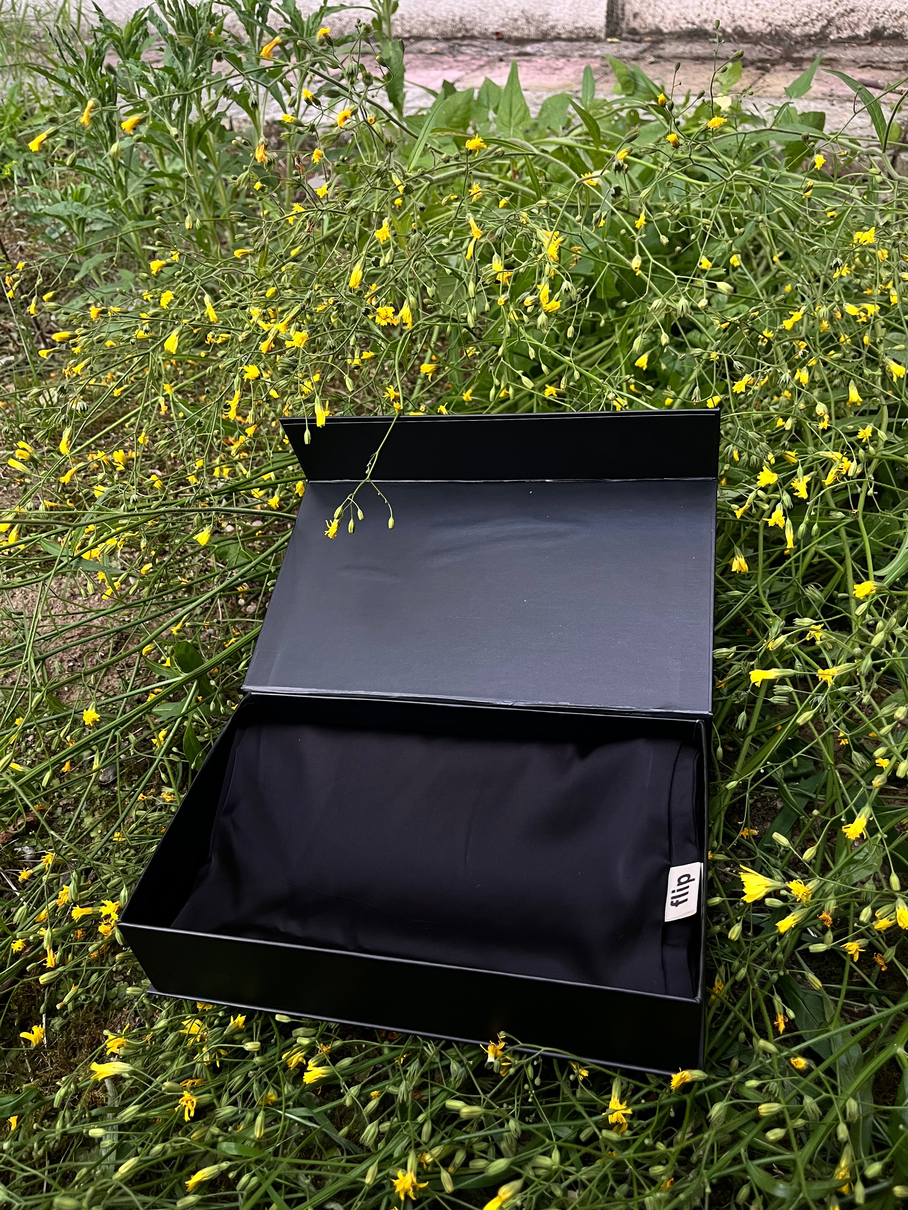 Dut İpek Siyah Premium Yastık Kılıfı