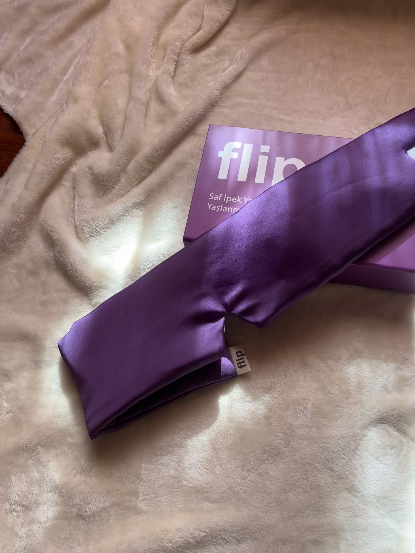 Dut İpek Mor Uyku Maskesi